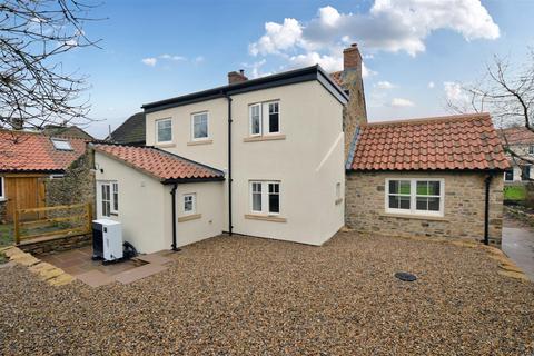 3 bedroom cottage to rent, 39 Richmond Road, Skeeby, Nr Richmond