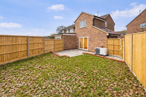 Isenburg Way, Hemel Hempstead, HP2