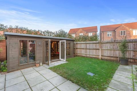 3 bedroom semi-detached house for sale, Frost Road, Beaconsfield HP9
