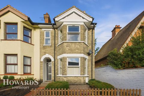 St Peters Street, Lowestoft