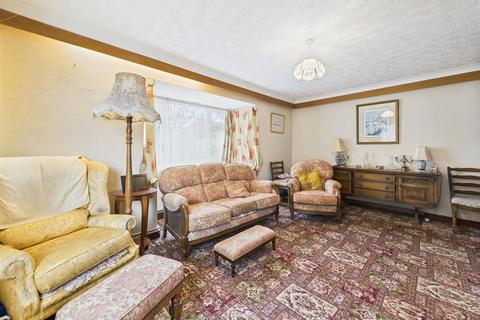 2 bedroom detached bungalow for sale, Norwich Road, Cromer
