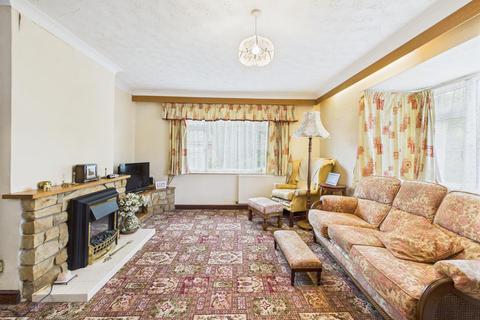 2 bedroom detached bungalow for sale, Norwich Road, Cromer