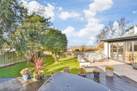 4 bedroom detached house for sale, Grimthorpe Avenue, Whitstable, Kent