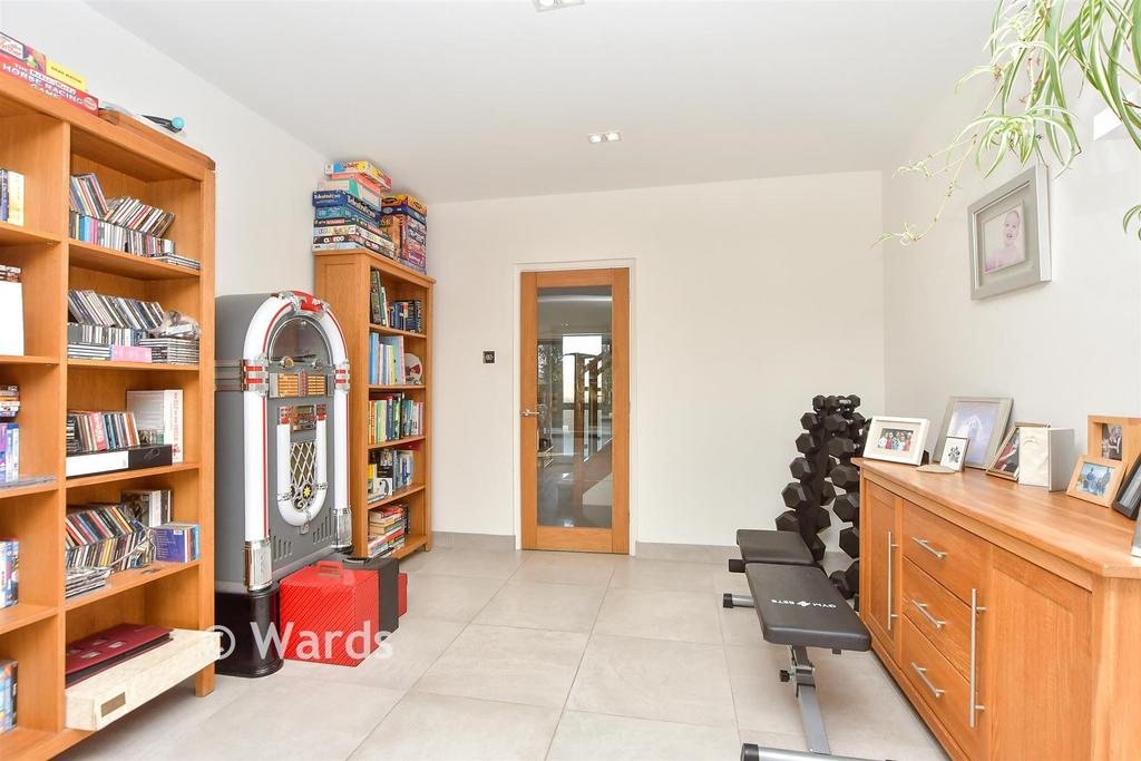 Kitchen/Diner/Sitting Area