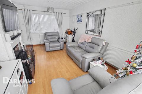 3 bedroom terraced house for sale, Llanrumney Avenue, Cardiff