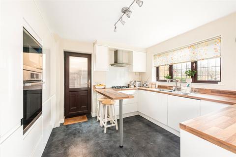 3 bedroom detached house for sale, Backleys, Caldecotte, Milton Keynes, Buckinghamshire, MK7