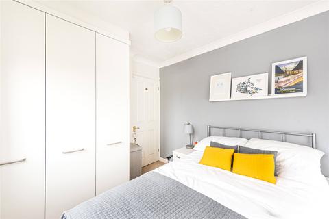 3 bedroom detached house for sale, Backleys, Caldecotte, Milton Keynes, Buckinghamshire, MK7