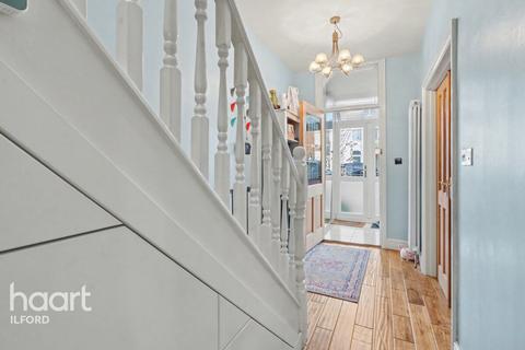 4 bedroom end of terrace house for sale, Lansdowne Road, Ilford
