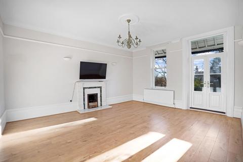 2 bedroom apartment to rent, Anerley Park, Anerley, London, SE20