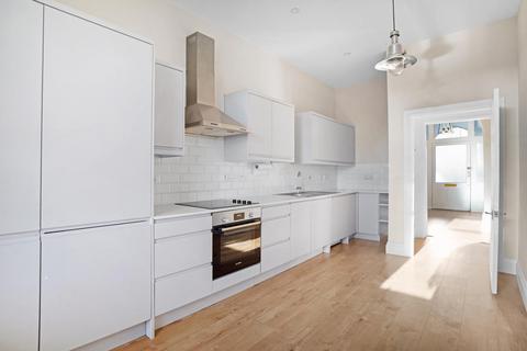 2 bedroom apartment to rent, Anerley Park, Anerley, London, SE20