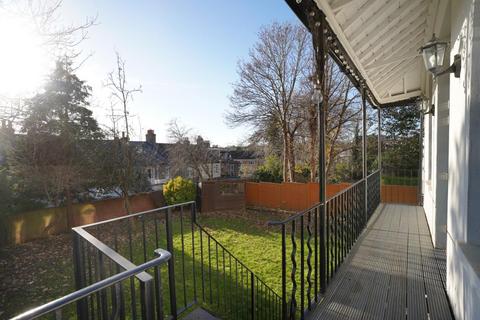 2 bedroom apartment to rent, Anerley Park, Anerley, London, SE20