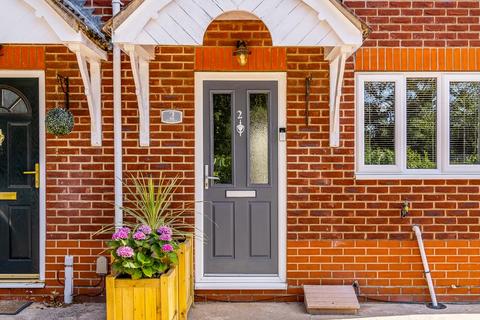 2 bedroom end of terrace house for sale, Brayfields, Pinchbeck, Spalding