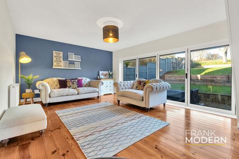 4 bedroom detached house for sale, Toft, Bourne, PE10
