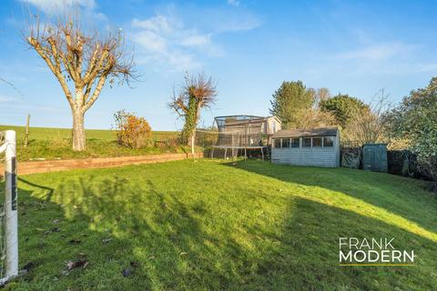 4 bedroom detached house for sale, Toft, Bourne, PE10