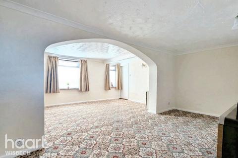 3 bedroom detached house for sale, Well End, Friday Bridge