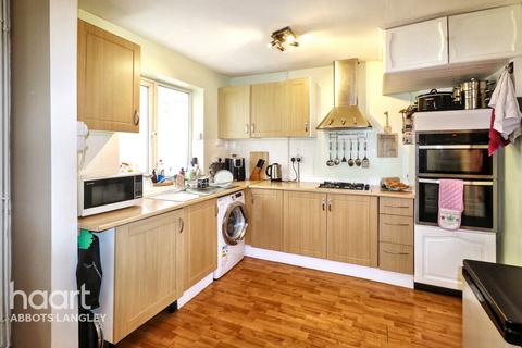 3 bedroom semi-detached house for sale, Primrose Hill, Kings Langley