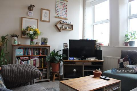 3 bedroom maisonette to rent, Normanton Terrace, Newcastle Upon Tyne, NE4