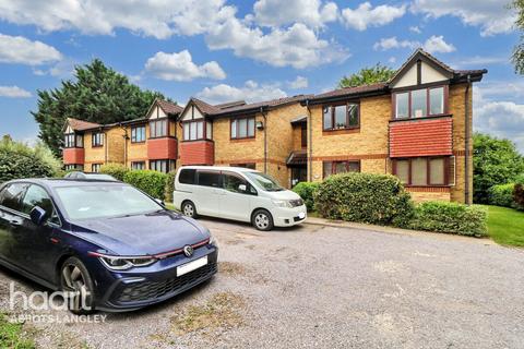 1 bedroom apartment for sale, College Road, Abbots Langley