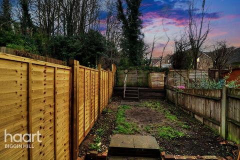 undefined, Merryhills Close, Biggin Hill