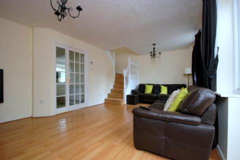 3 bedroom detached house to rent, Alder Way, Norwich NR8