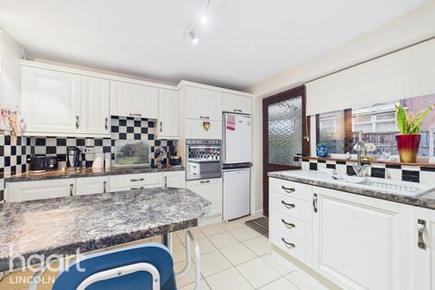 undefined, Meadow Way, Welton