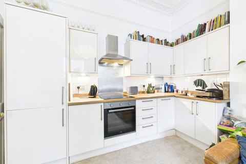 2 bedroom ground floor flat for sale, Goldsmid Road, Hove, BN3 1QA