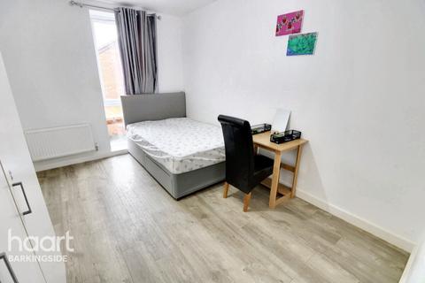2 bedroom apartment for sale, 37 Marine Crescent, Hainault
