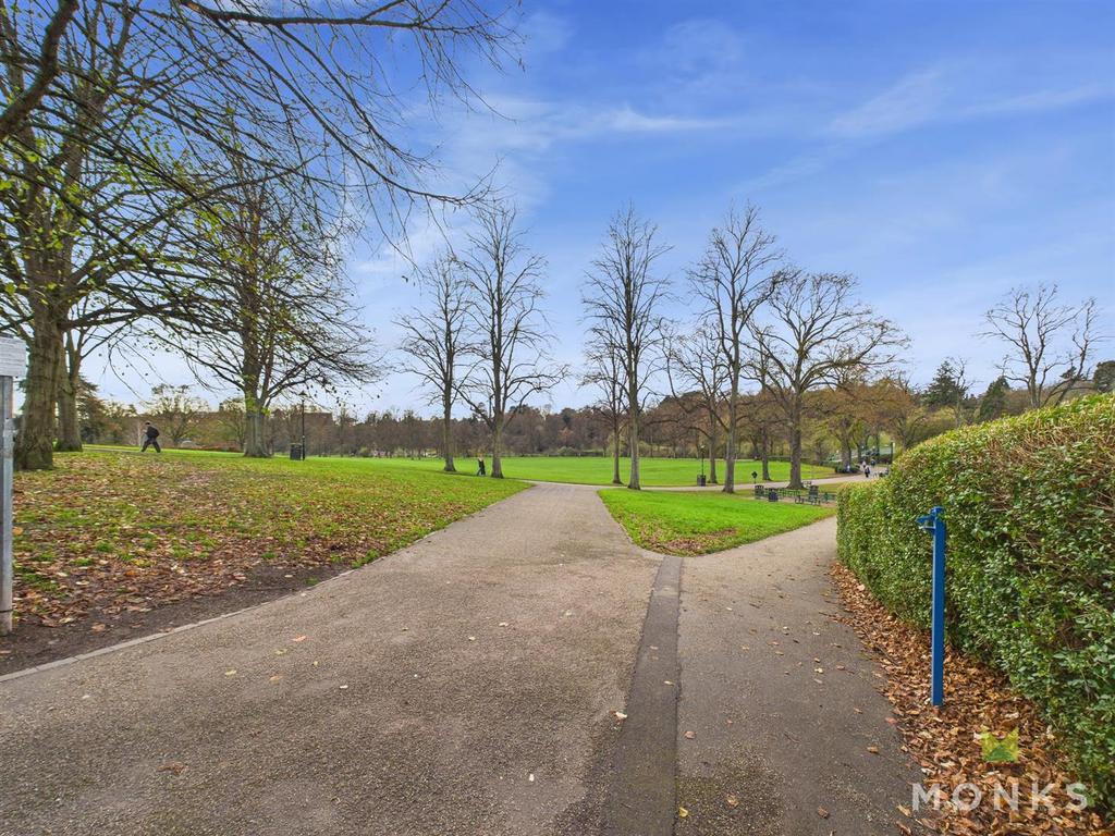 CAM01520 G0-PR0304-STILL032.jpg
