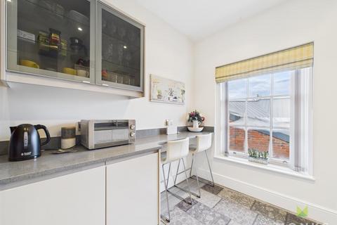 3 bedroom apartment for sale, Priory Road, Shrewsbury