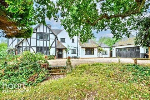 undefined, Abbots Road, Abbots Langley