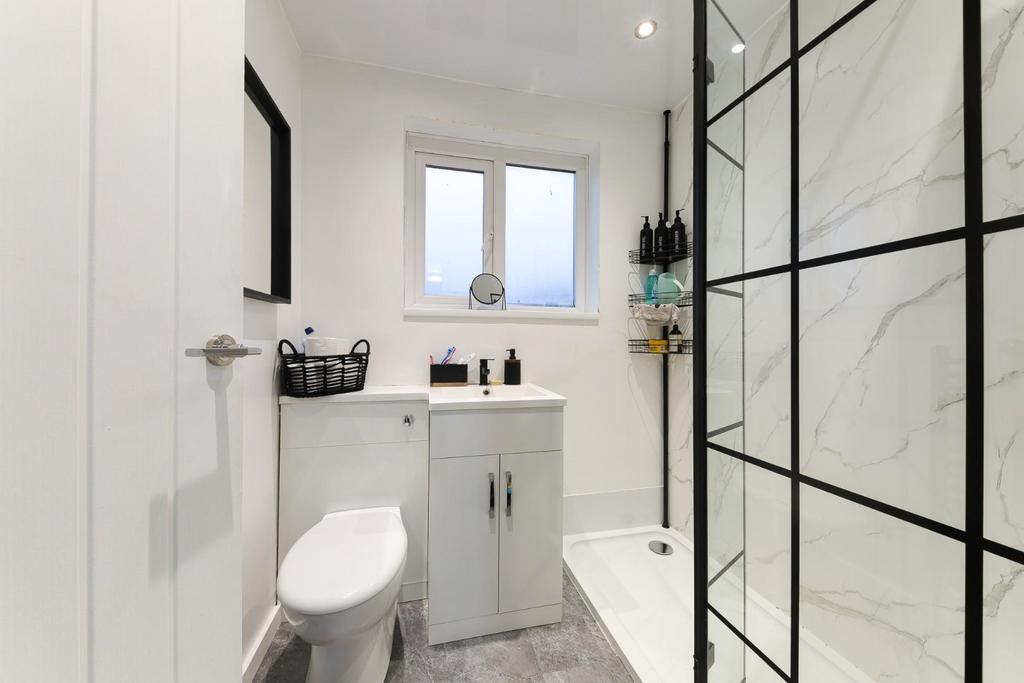 Bathroom .jpg