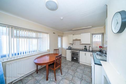 3 bedroom detached bungalow for sale, Wellington Drive, Cannock WS11