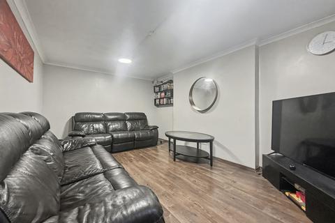 4 bedroom terraced house for sale, Magnolia Street, West Drayton, UB7