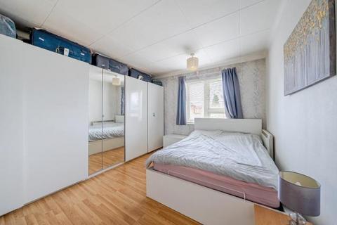 2 bedroom apartment for sale, Lampton Road, Hounslow