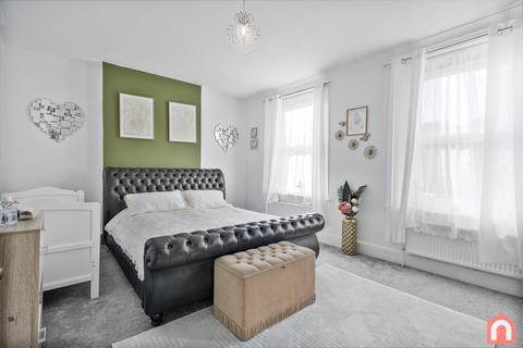 3 bedroom terraced house for sale, Tontine Street, Folkestone CT20