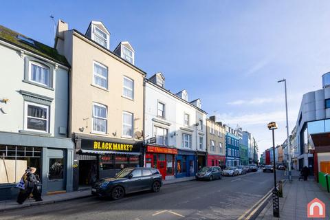 3 bedroom terraced house for sale, Tontine Street, Folkestone CT20