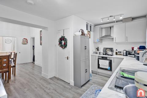 3 bedroom terraced house for sale, Tontine Street, Folkestone CT20