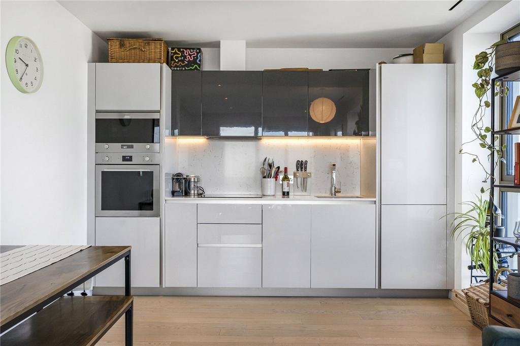 Reception/Kitchen