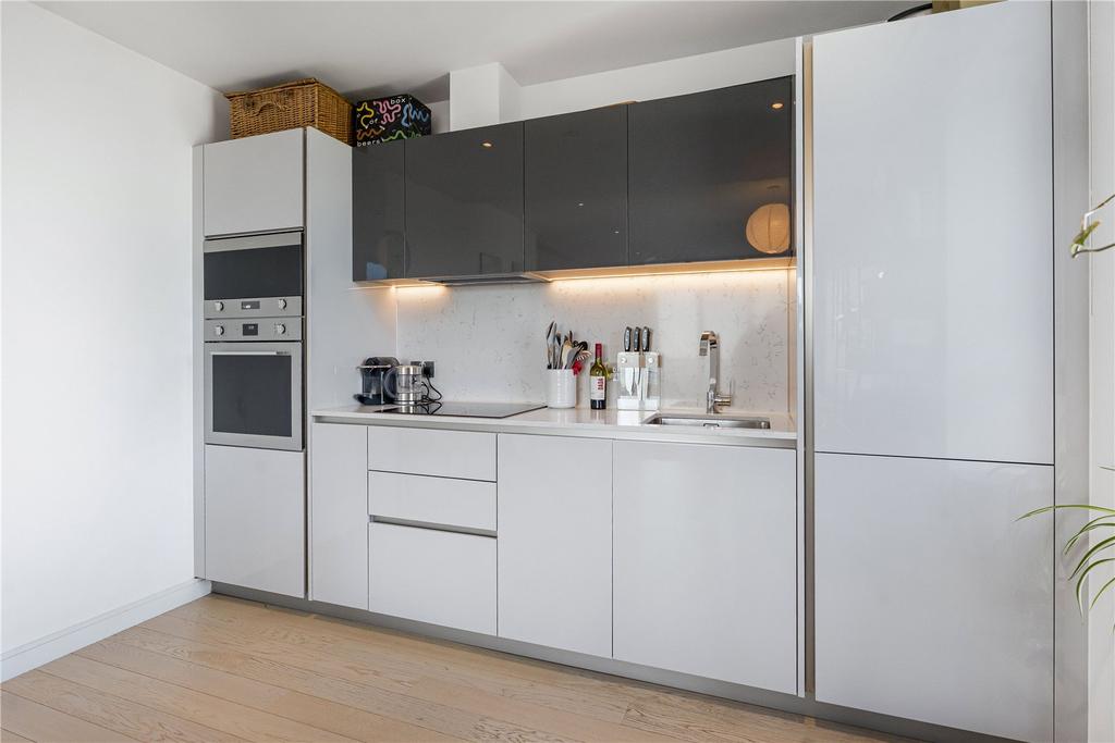 Reception/Kitchen