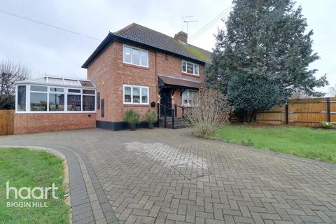 4 bedroom semi-detached house for sale, Madan Road, Westerham