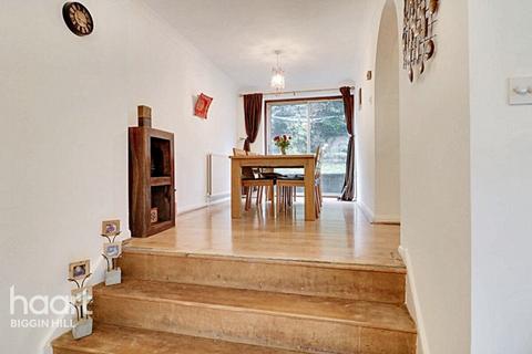 4 bedroom detached house for sale, Eagles Drive, Tatsfield