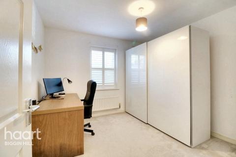 2 bedroom flat for sale, 13 Henderson Grove, Biggin Hill