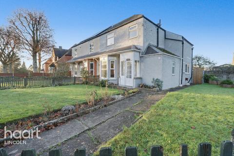 3 bedroom semi-detached house for sale, High Street, Reepham