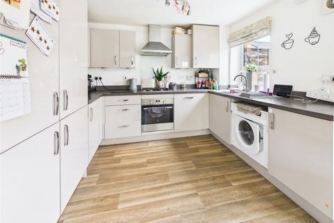 4 bedroom end of terrace house for sale, Borkley Street, Charlton Hayes, Bristol, BS34