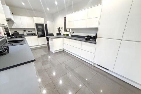 5 bedroom terraced house for sale, Argyle Street, Tynemouth, North Shields, Tyne and Wear, NE30 4EX
