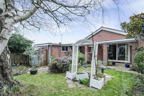 3 bedroom detached bungalow for sale, Badgers Field, Peacehaven