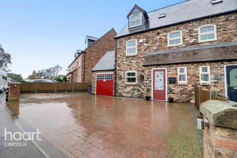 4 bedroom semi-detached house for sale, Hodson Close, Skellingthorpe