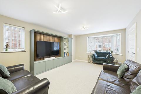 4 bedroom detached house for sale, Hay Fields, Thornbury, Bristol, South Gloucestershire, BS35