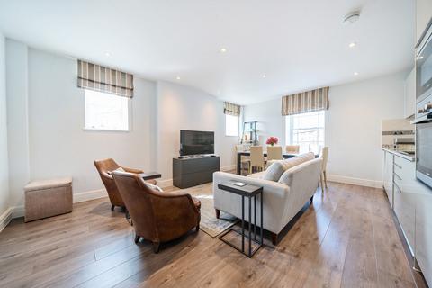 Kew Bridge Road, Brentford, Middlesex