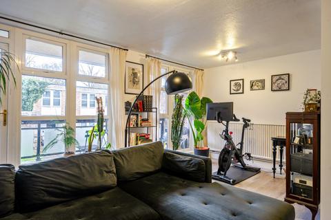 2 bedroom apartment for sale, Hulverston Close, Sutton